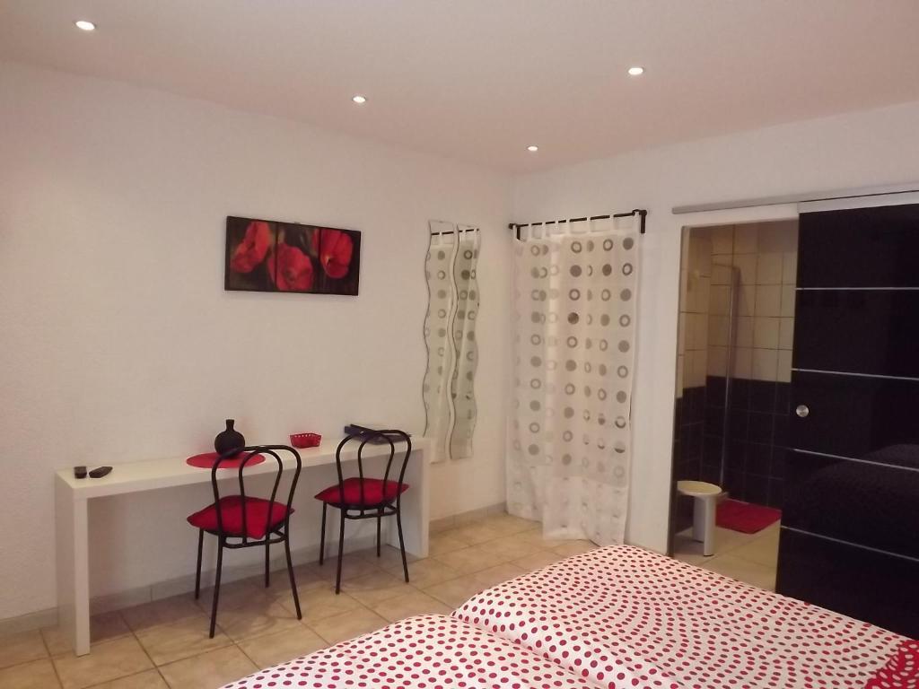 Chambres D'Hotes- Le Pre Aux Anes Albon Cameră foto