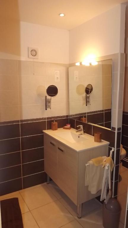 Chambres D'Hotes- Le Pre Aux Anes Albon Cameră foto